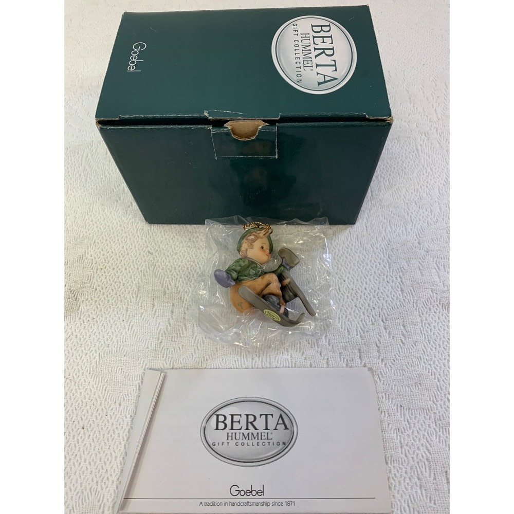 Goebel Berta Hummel Just One Ski Left Ornament BH 190/O 2002 Porcelain Boy Fig